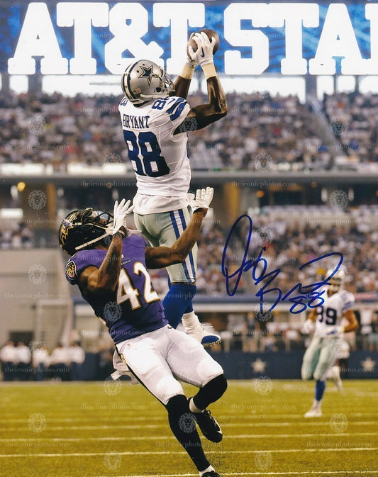 Signature signed photograph of Dallas Cowboys wide receiver Dez Bryant curated for elite collectors by The Iconic Photos