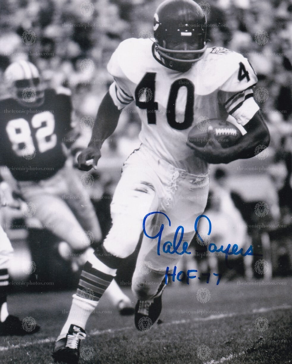 Signature signed photograph of Chicago Bears legend Gale Sayers curated by The Iconic Photos for elite collectors