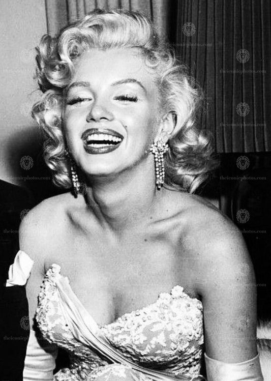 Marilyn Monroe Golden Light Portrait 8×10 Premium Art Print