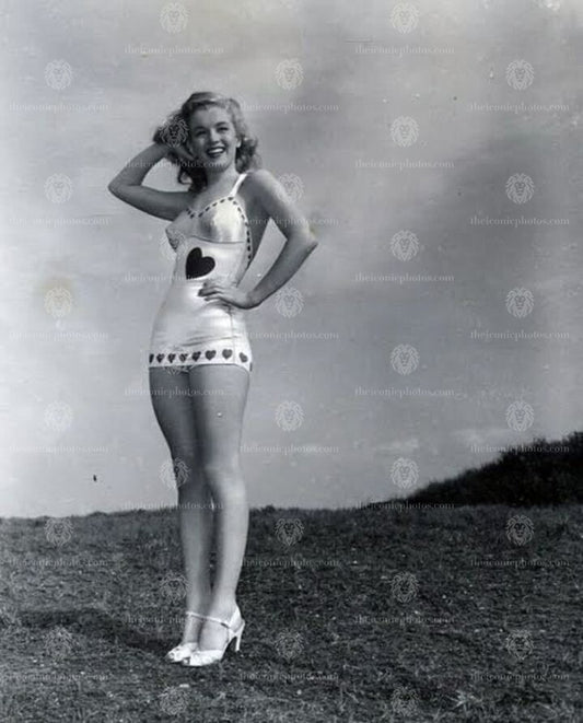 Marilyn Monroe Timeless Glamour 8×10 Premium Art Print